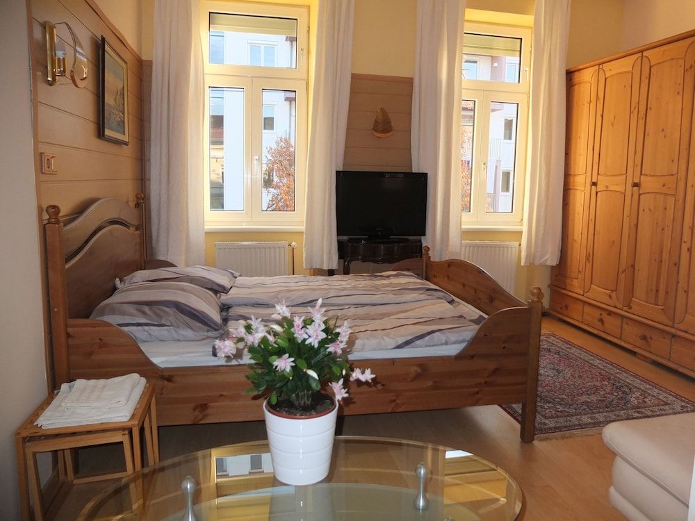 undefined Leopoldauer Apartment 5