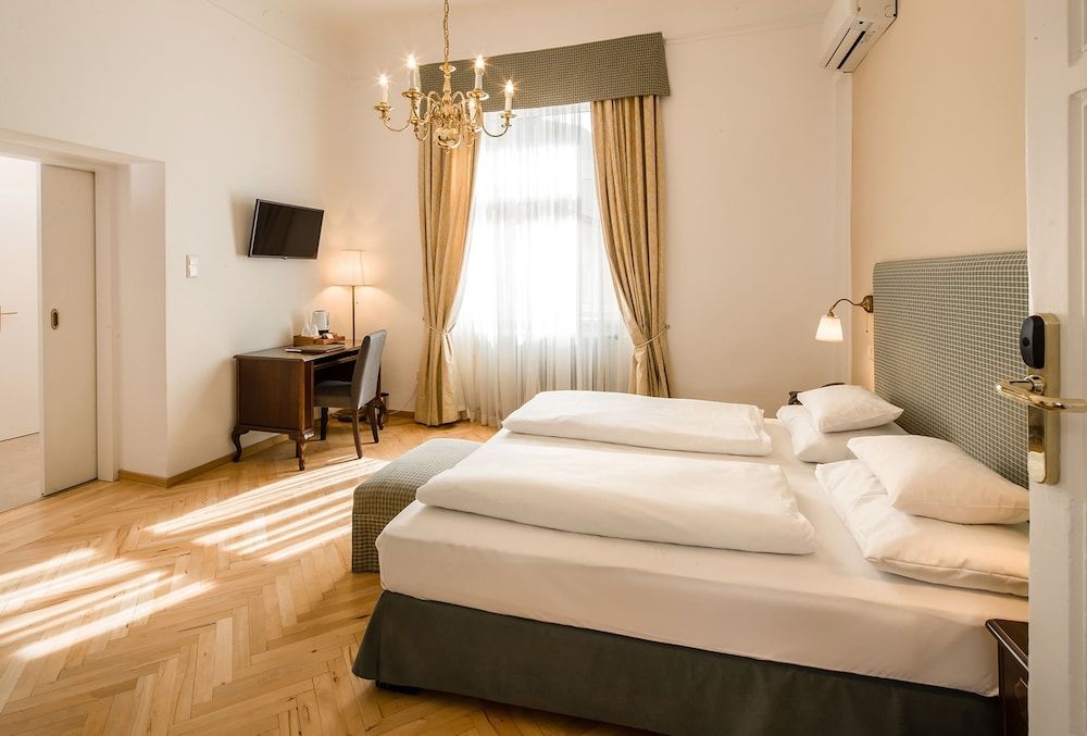 undefined Erzherzog Johann Palais Hotel 6