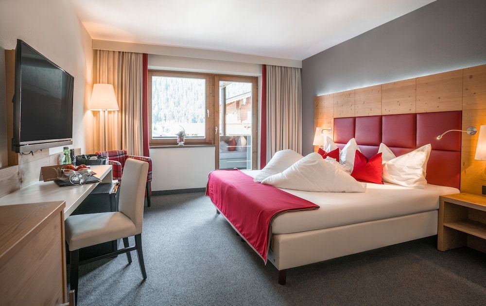 Waidringer Hof - 1. Tiroler Glückshotel Comfort Double Room, Balcony 2