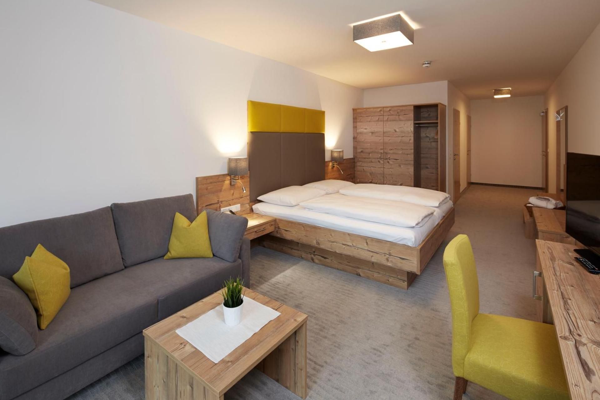Junior Suite with Balcony