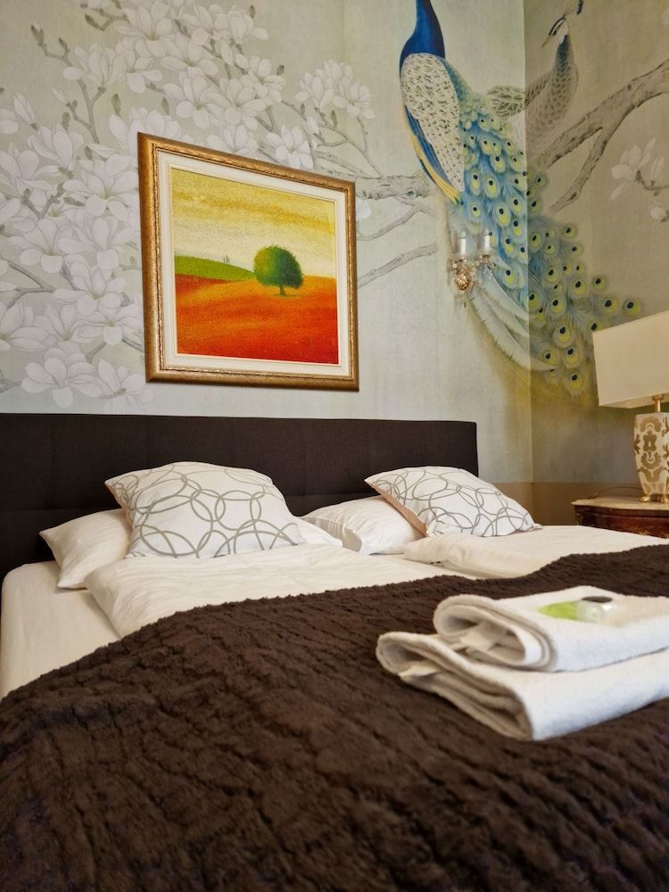 Urban Flats Vienna City Center Apartment, 1 Bedroom, Balcony (Gonzagagasse) 5