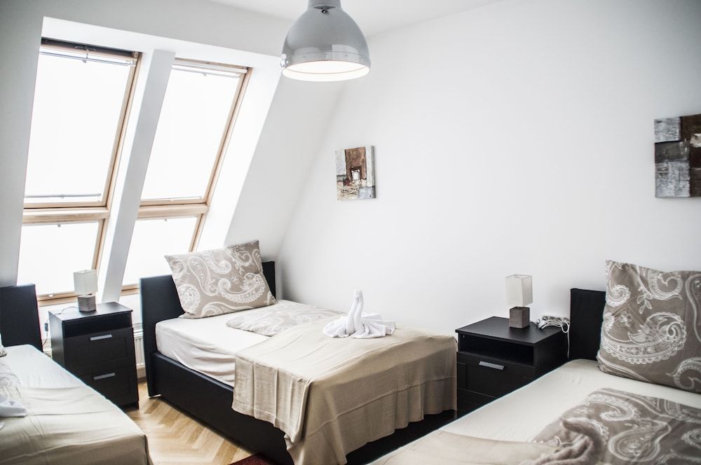 Urban Flats Vienna City Center Comfort Penthouse, 3 Bedrooms, Terrace (Getreidemarkt) 11
