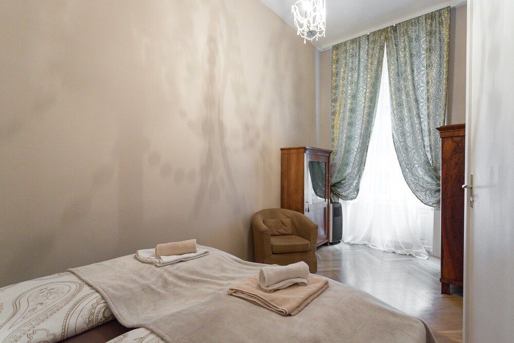 undefined Urban Flats Vienna City Center 9