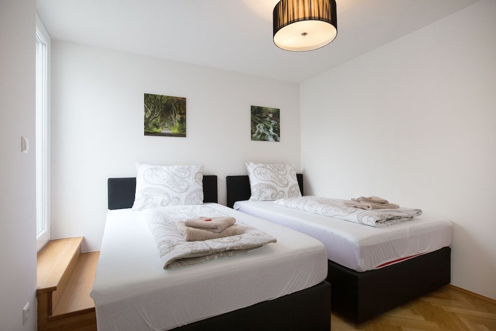 undefined Urban Flats Vienna City Center 2