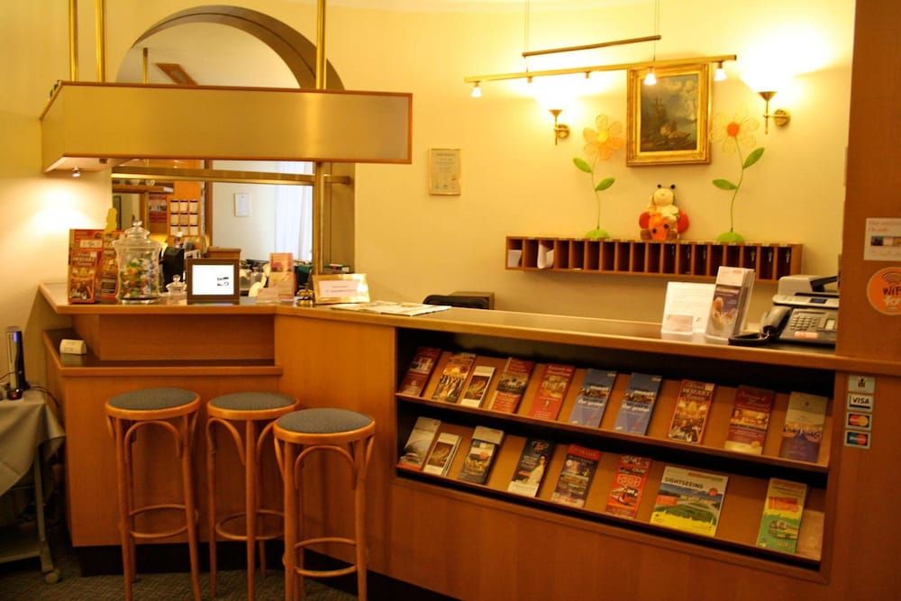 undefined Hotel am Schottenpoint 2