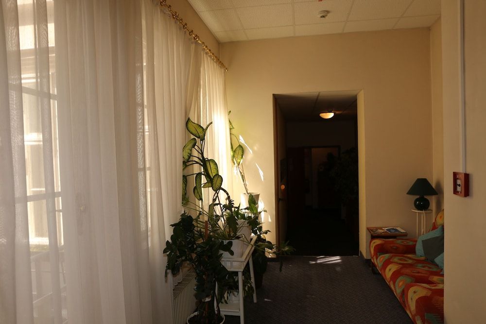 undefined Hotel am Schottenpoint 4