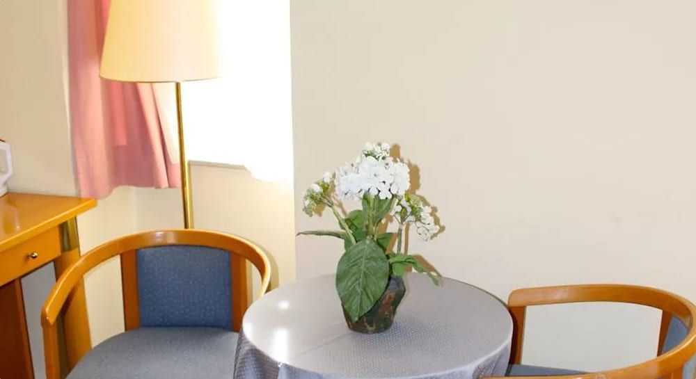 Hotel am Schottenpoint Junior Suite, 2 Bedrooms 3