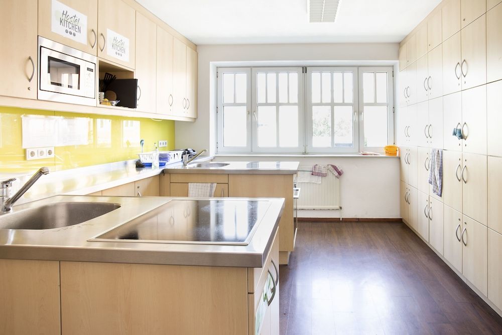 undefined myNext - Riverside Hotel Salzburg 10