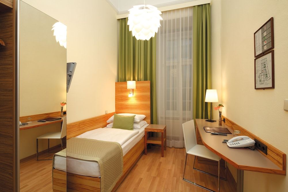 undefined Hotel Wandl 3