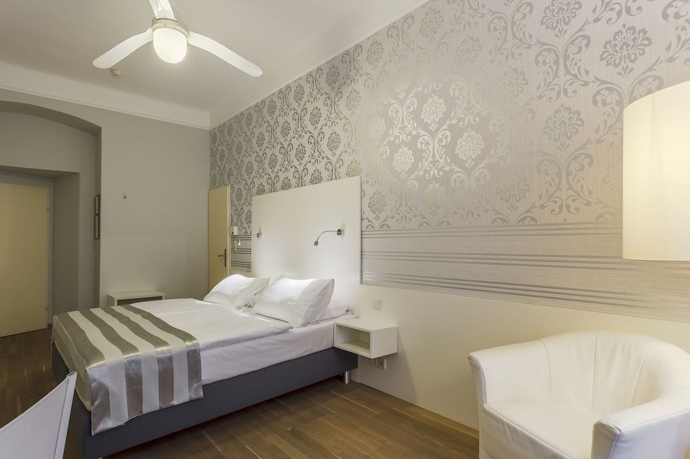 Hotel Wandl Economy Double Room