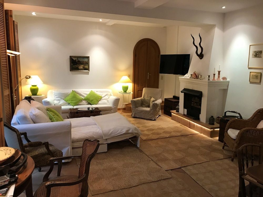 counts 65 Exclusive Apartment, 1 Bedroom, Fireplace, Garden Area 7