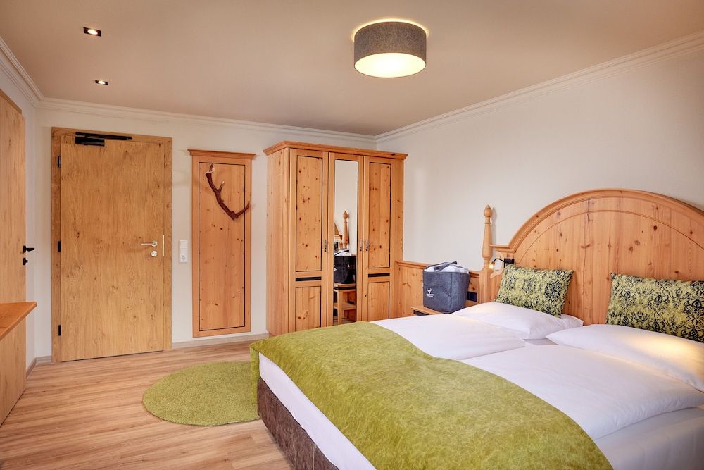 Superior Double Room Single Use, Balcony, Mountain View