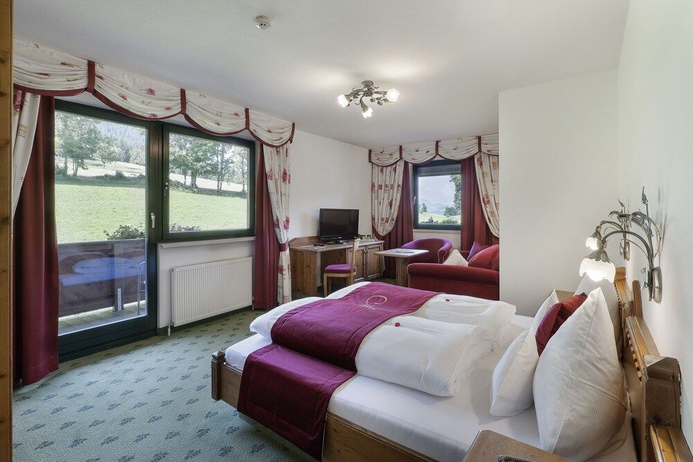 Hotel AlpenSchlössl AlpenSchlössl Wilder Kaiser ca. 30 m² HP 2