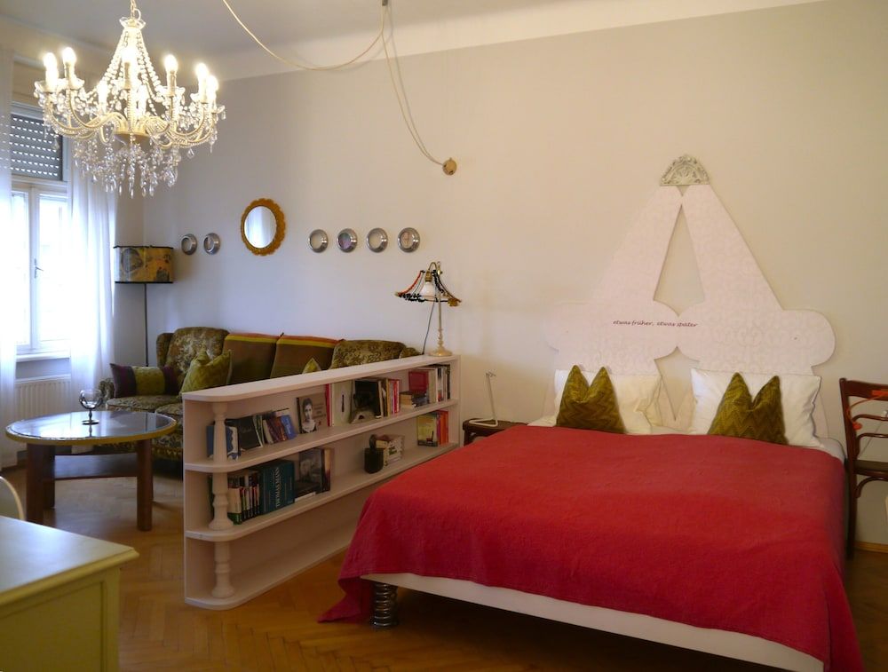 Altstadthaus Cityappartements Design Studio, 1 Queen Bed 3