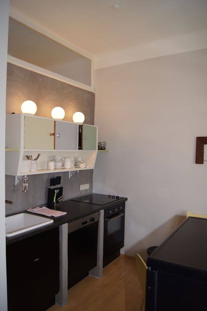 Altstadthaus Cityappartements Design Studio, 1 Queen Bed 17