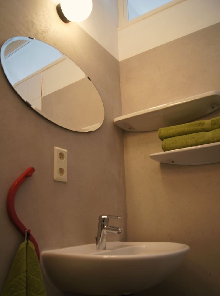 Altstadthaus Cityappartements Design Studio, 1 Queen Bed 6