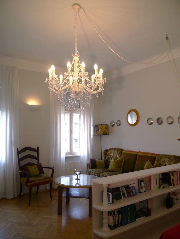 Altstadthaus Cityappartements Design Studio, 1 Queen Bed 12