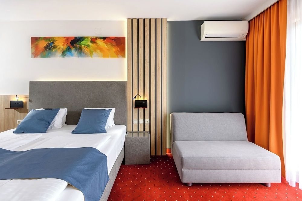Double Room, Balcony