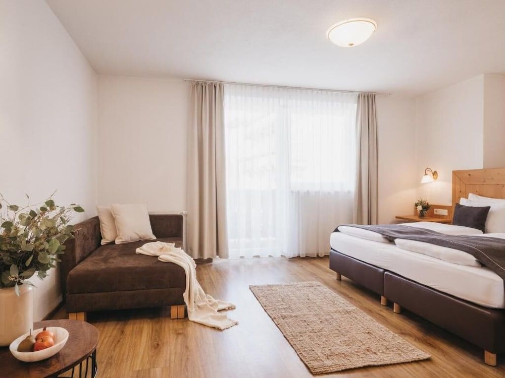 Junior Suite I