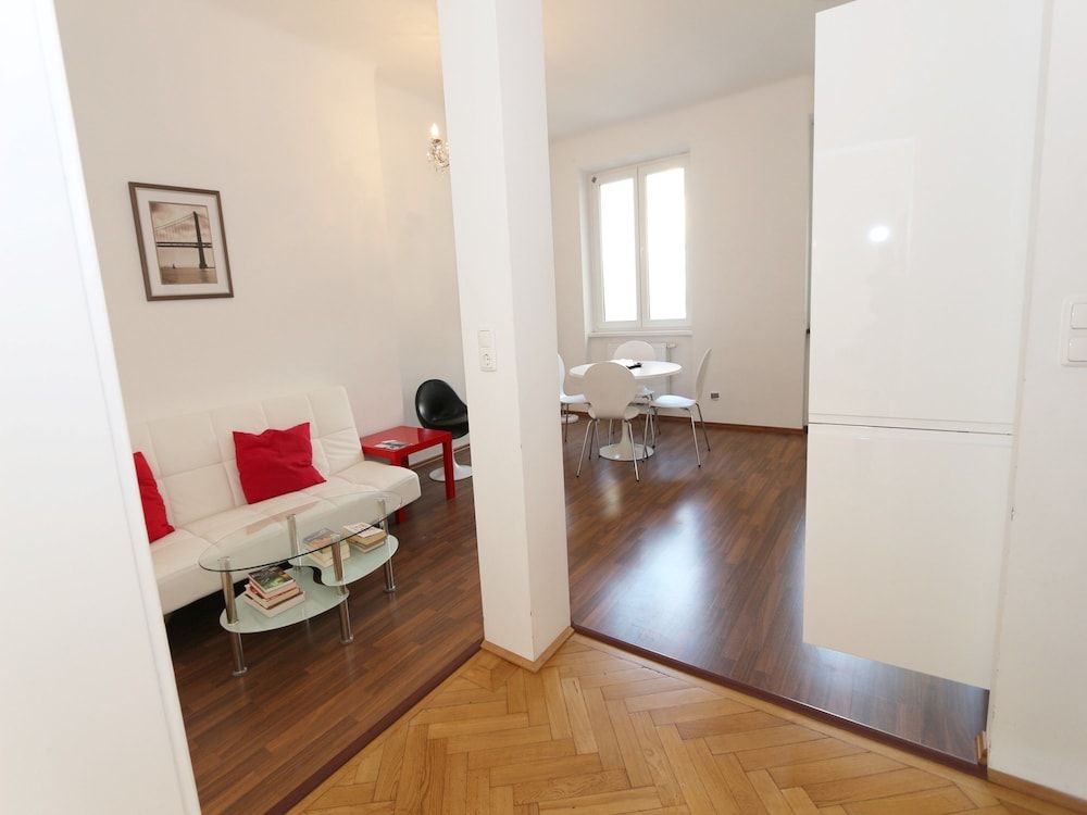 Vienna Apartment Center - Zentrum I Family Apartment, 2 Bedrooms, Kitchen 12