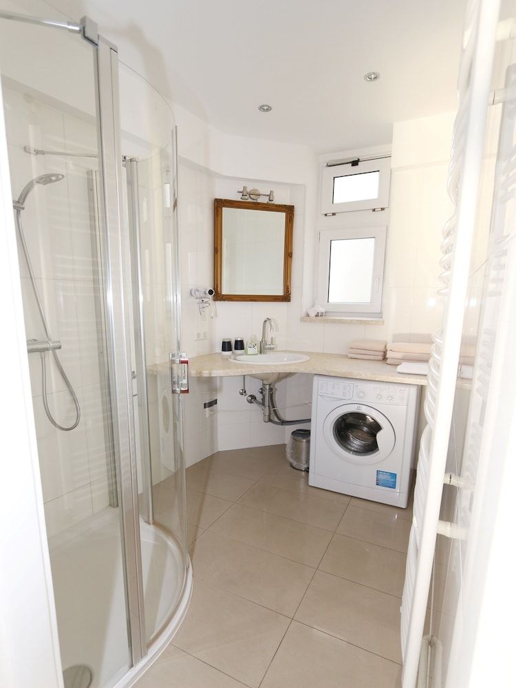 Vienna Apartment Center - Zentrum I Family Apartment, 2 Bedrooms, Kitchen 16