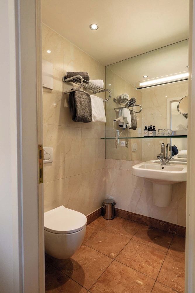 Goldener Engl Double or Twin Room 16