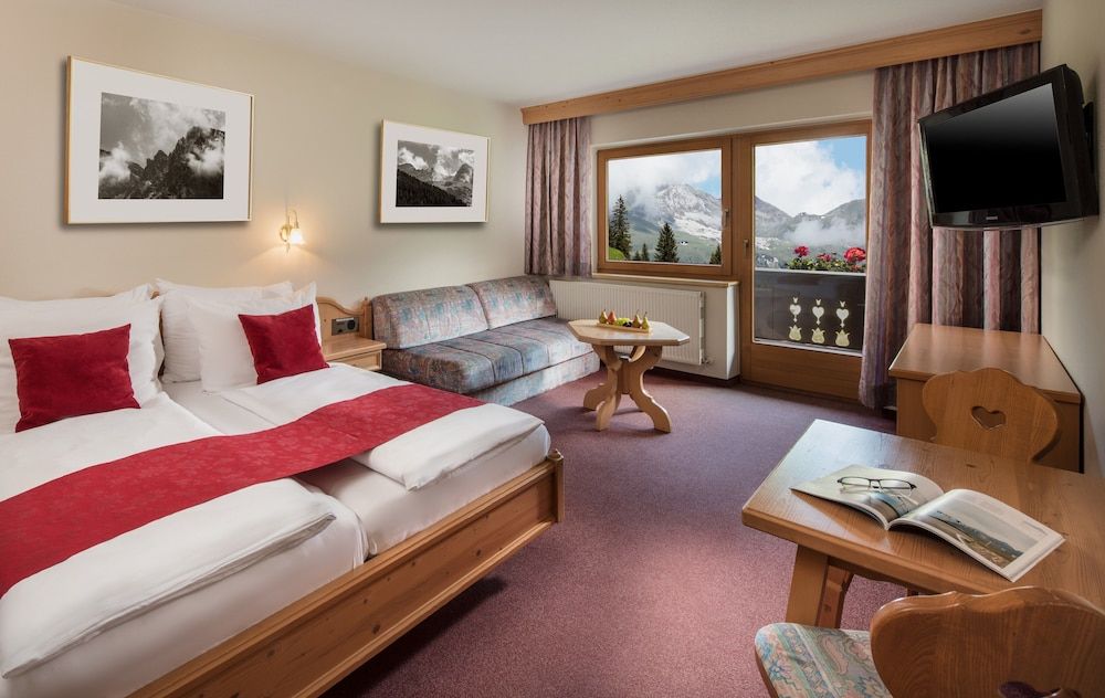 Hotel Höhlenstein Superior Double Room, Balcony 3