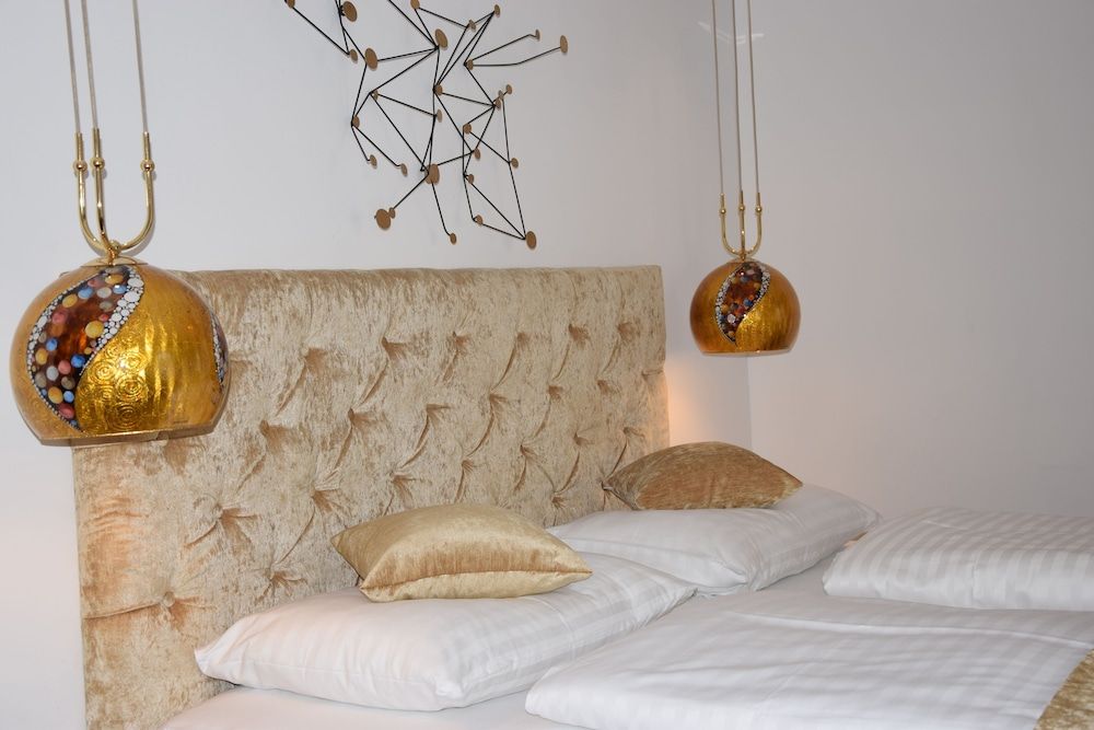 Hotel Torwirt Double Room 2