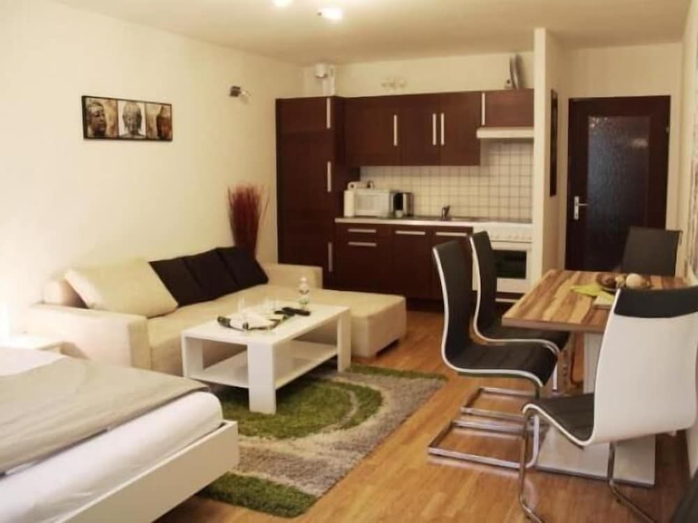 undefined Apartment Quellenstrasse 7