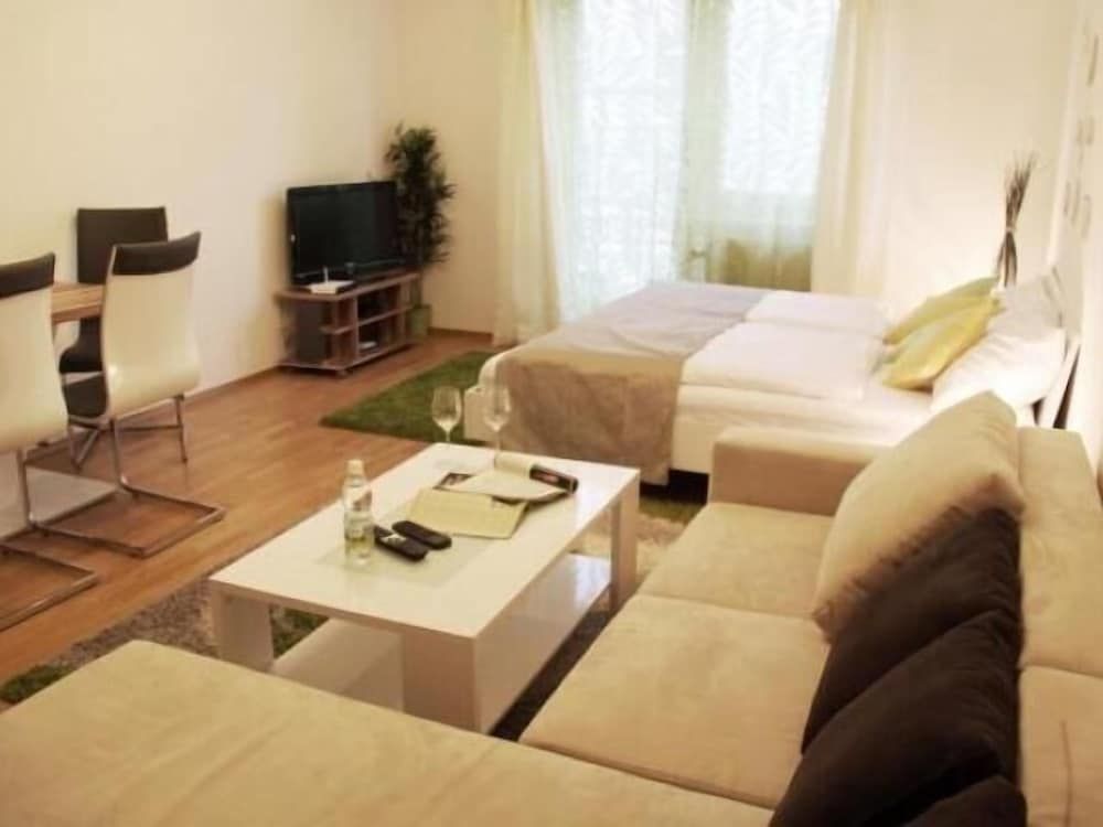 undefined Apartment Quellenstrasse 4