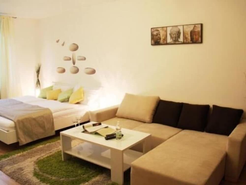 undefined Apartment Quellenstrasse 5