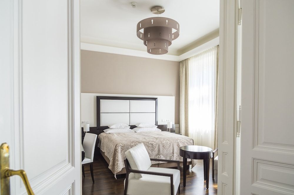 Hotel Spiess & Spiess Junior Suite, 2 Bedrooms 4