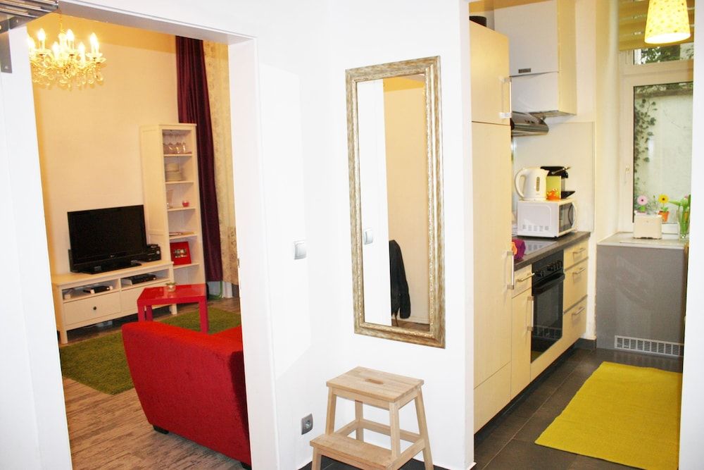 GoVienna Belvedere Apartment Standard Apartment, 1 Bedroom, Kitchen 10