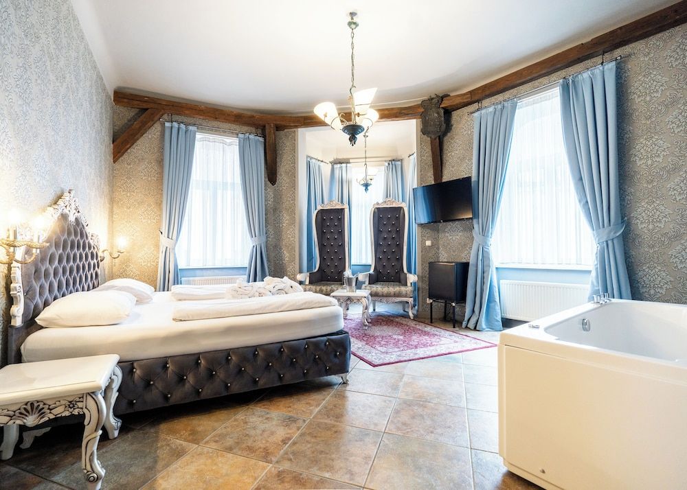 Hotel Urania Romantic Suite 22