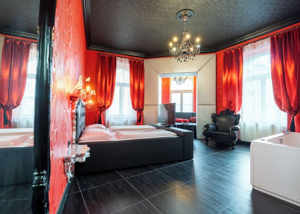 Hotel Urania Romantic Suite 20