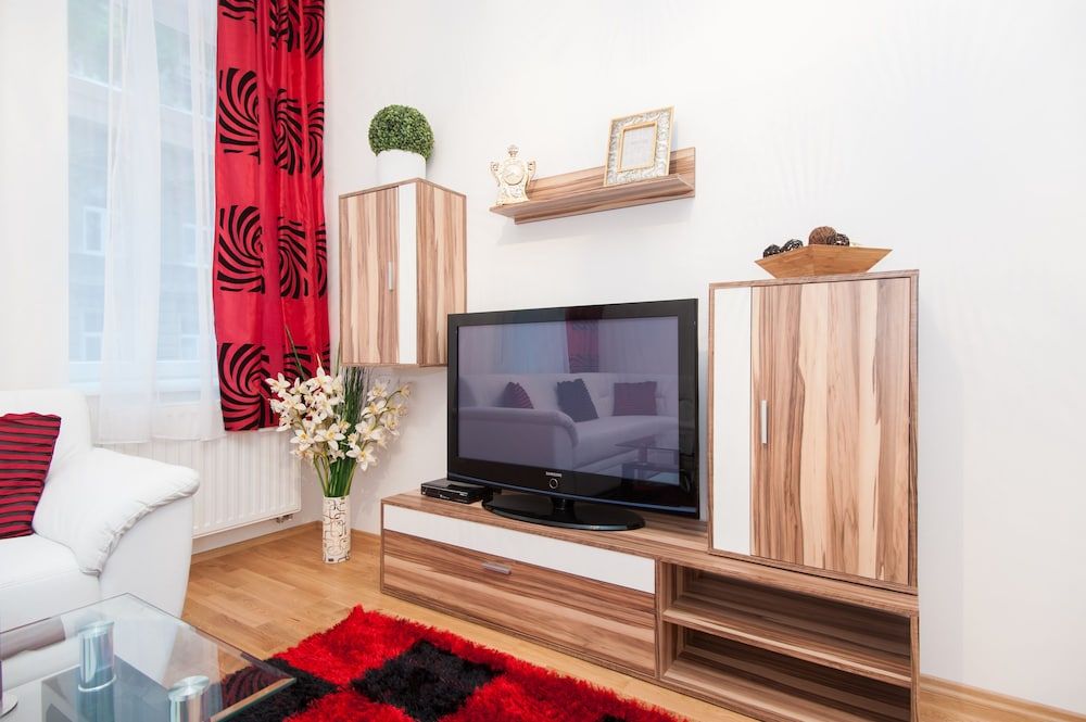 Royal Resort Apartments Puchsbaumgasse Apartment, 1 Bedroom, Ground Floor (+30 Euro cleaning fee per stay) 8