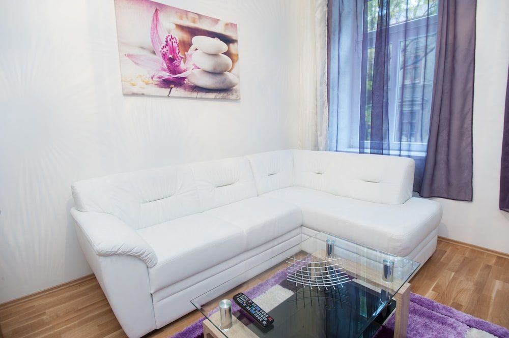 Royal Resort Apartments Puchsbaumgasse Superior Apartment, 1 Bedroom, Kitchen (1003) 8