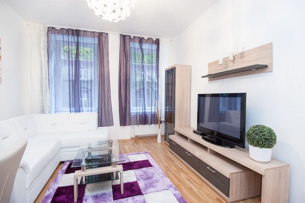 undefined Royal Resort Apartments Puchsbaumgasse 4