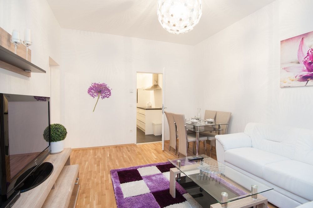 Royal Resort Apartments Puchsbaumgasse Superior Apartment, 1 Bedroom, Kitchen (1003) 10