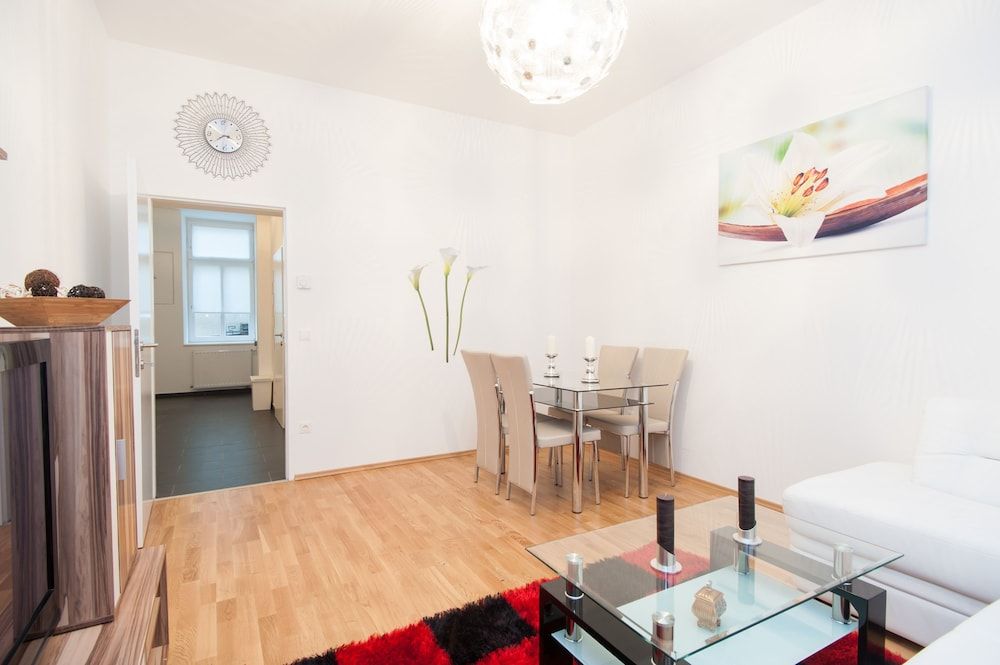 Royal Resort Apartments Puchsbaumgasse Apartment, 1 Bedroom, Ground Floor (+30 Euro cleaning fee per stay) 3