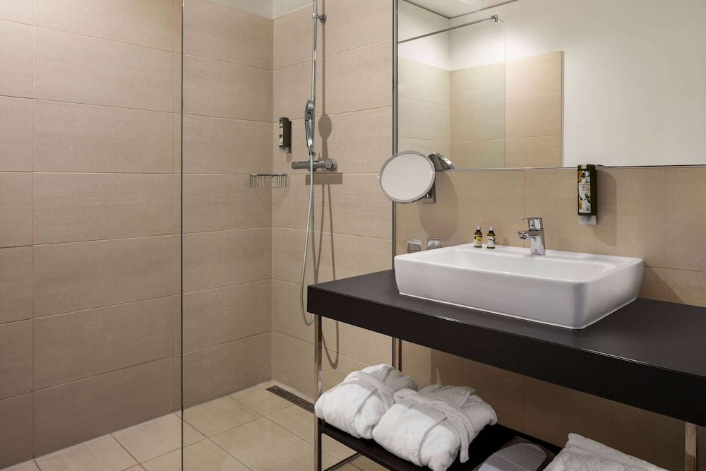 Amedia Luxury Suites Graz, Trademark Collection by Wyndham Comfort Twin Room 10