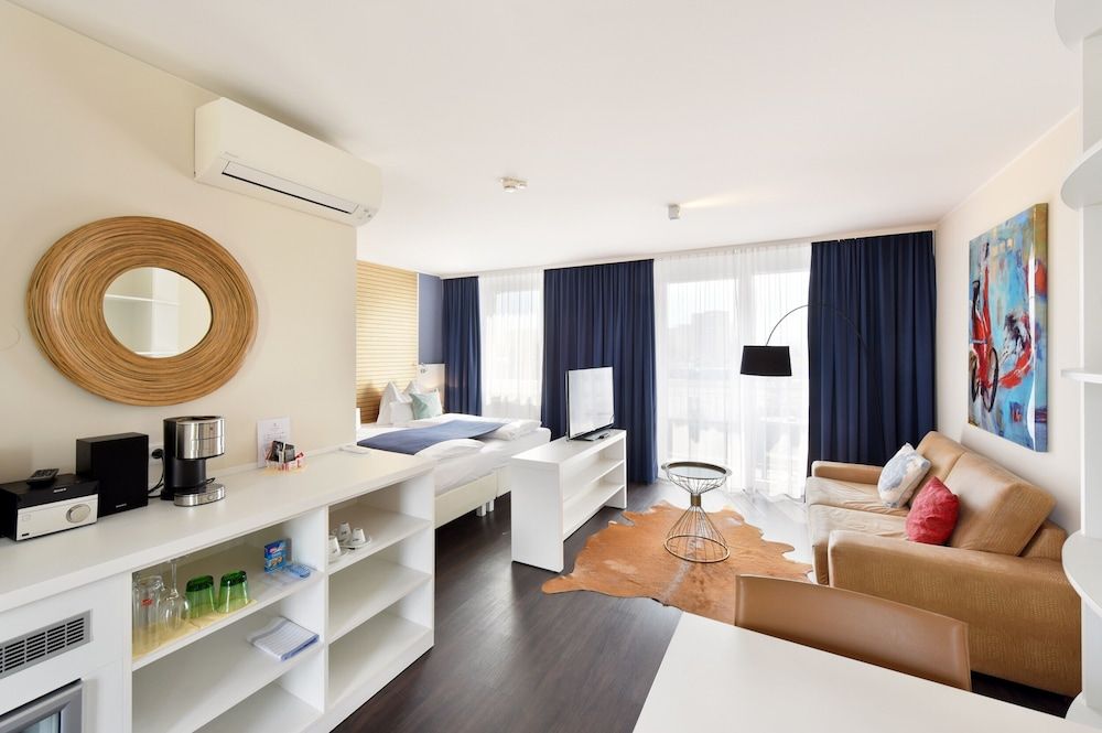 Amedia Luxury Suites Graz, Trademark Collection by Wyndham Comfort Twin Room 8
