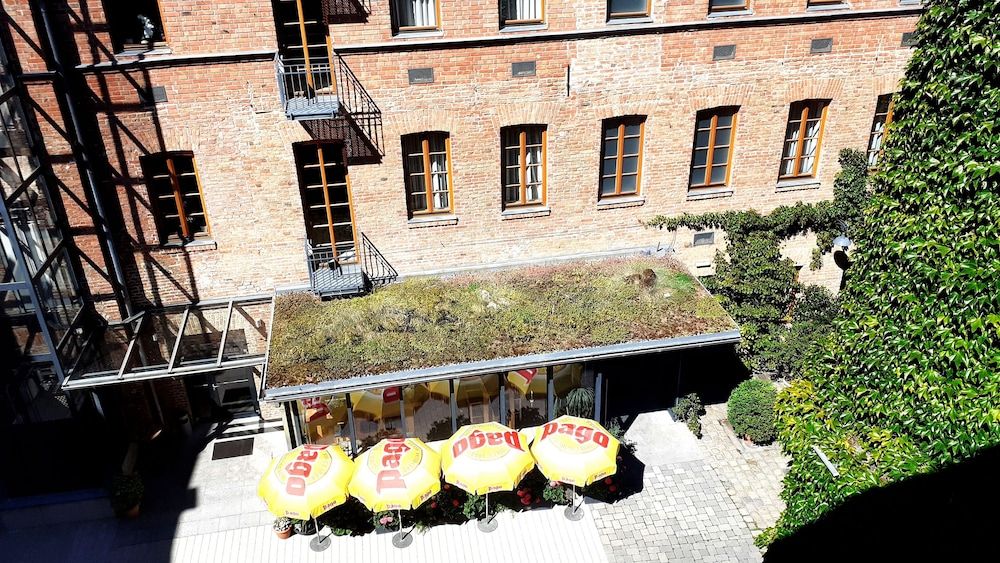 Hotel Fabrik Double Room 9