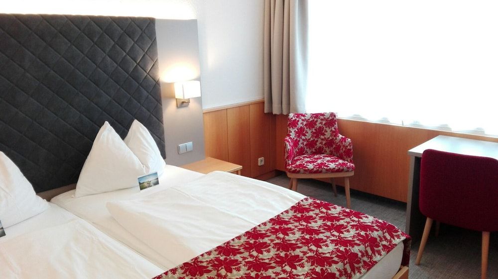Stadtoase Kolping Hotel Comfort Double Room Single Use 2