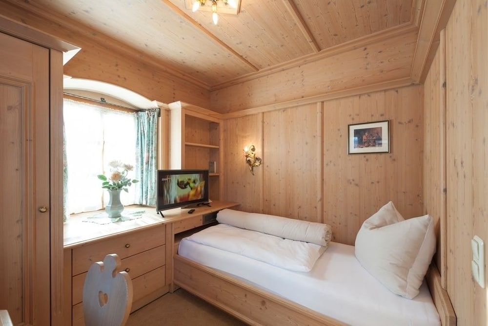 Classic Single Room, 1 Twin Bed