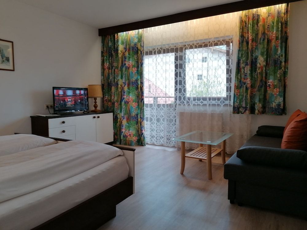 Family Triple Room, 1 Bedroom, Balcony, Garden Area