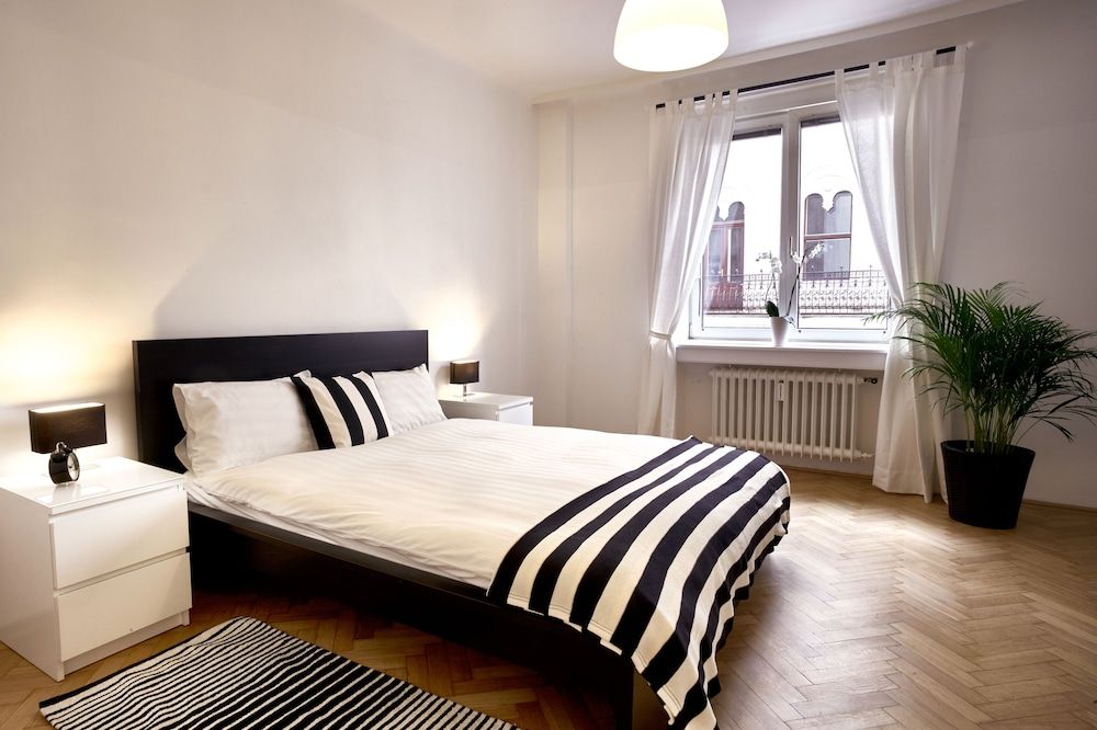 undefined Opera Street Apartments 6