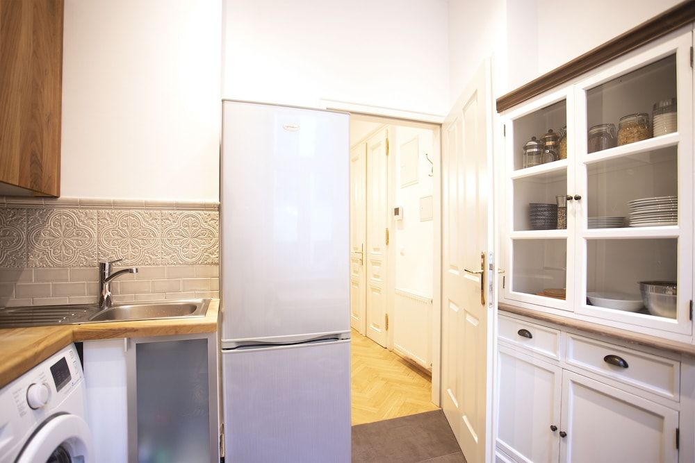 7th Heaven Vienna Center Apartments Comfort-Apartment "KLIMT" 5