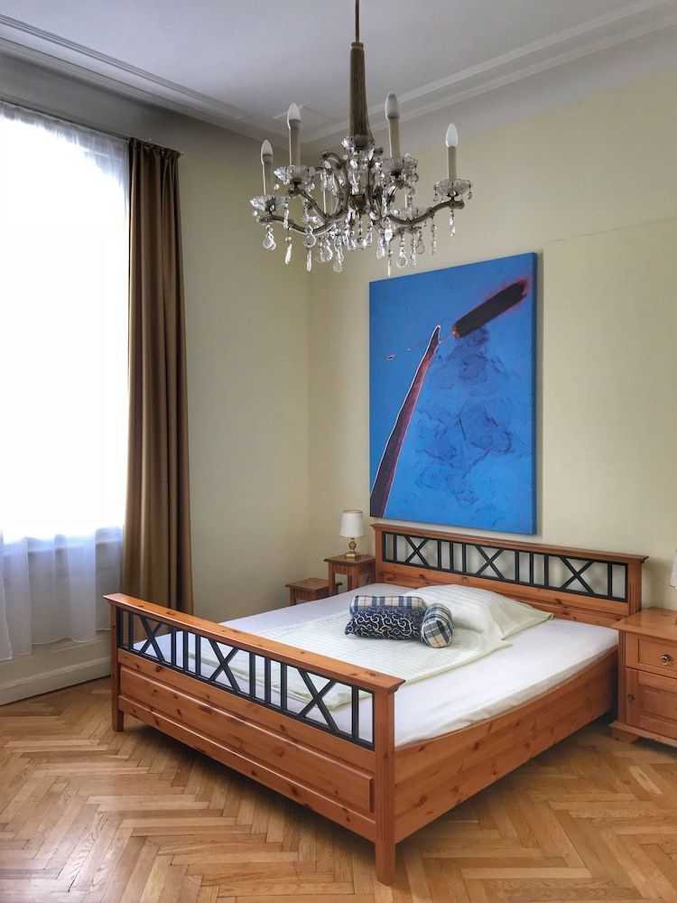 Hotel Pension Museum Double Room 7