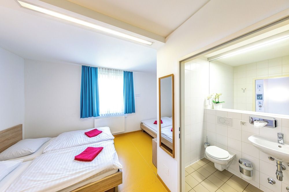 A&T Hotel & Hostel Triple Room 4